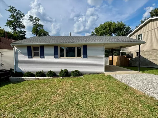 1205 Arch ST, Zanesville, OH 43701