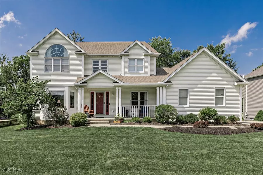 565 Walnut Ridge TRL, Aurora, OH 44202