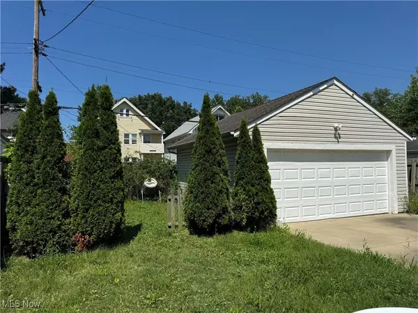 Cleveland, OH 44111,10404 Joan AVE