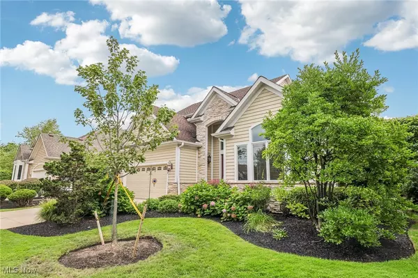 Beachwood, OH 44122,2503 Fairwood CT