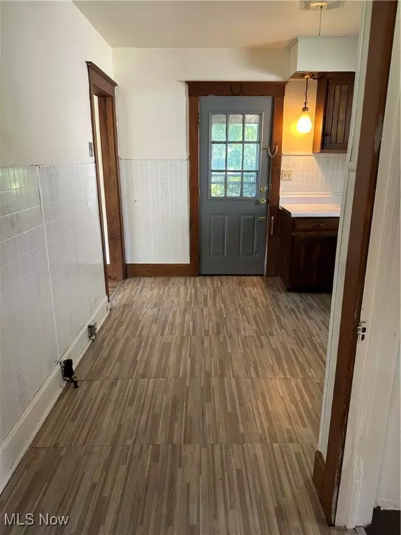 Youngstown, OH 44502,2743 Mount Vernon AVE