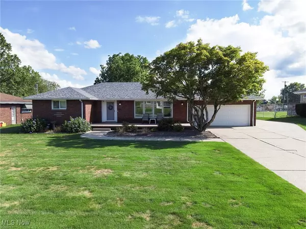 461 Park DR, Campbell, OH 44405