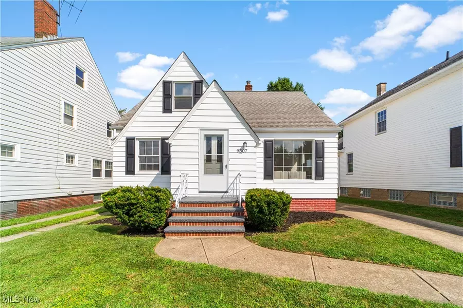 9507 Bohning DR, Garfield Heights, OH 44125