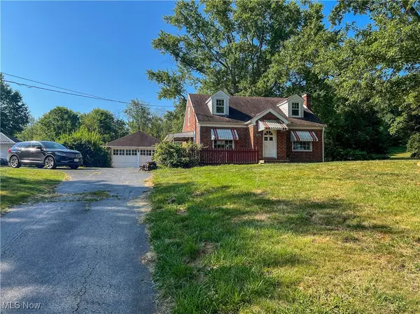 East Palestine, OH 44413,1075 Bacon AVE