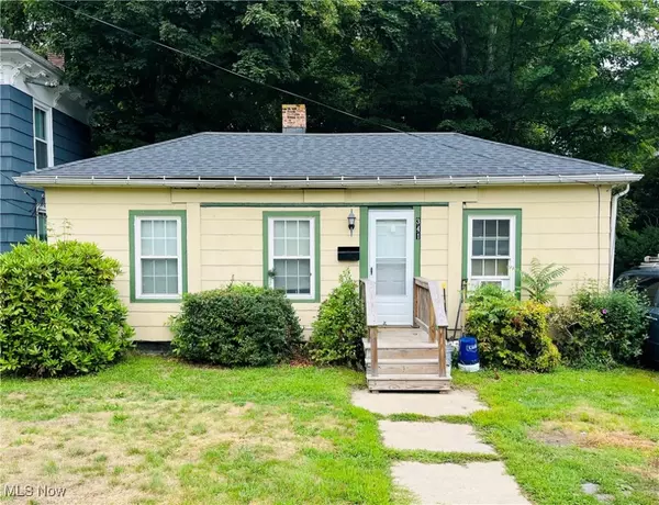 341 W Main ST,  Geneva,  OH 44041