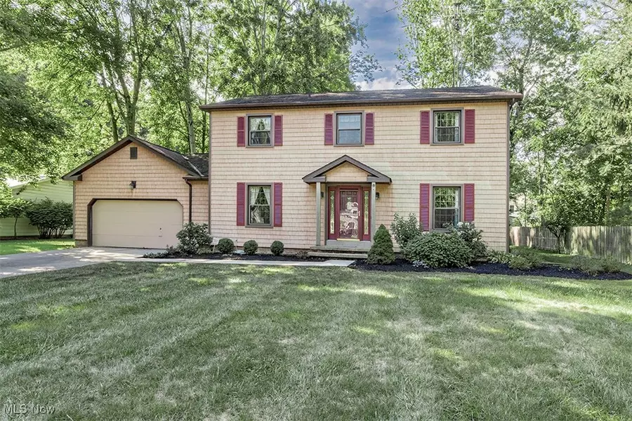 9388 Kellogg Creek DR, Mentor, OH 44060