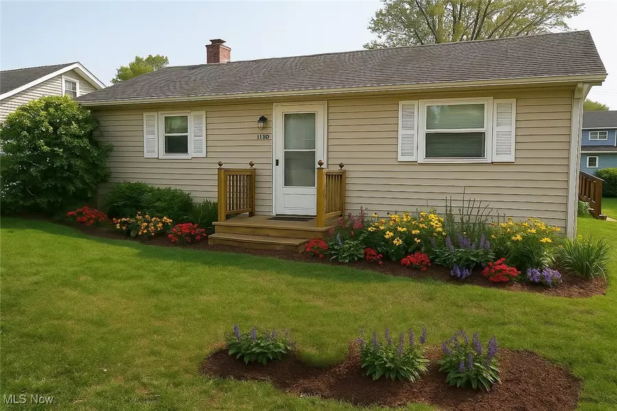 1180 Hearn DR, Madison, OH 44057