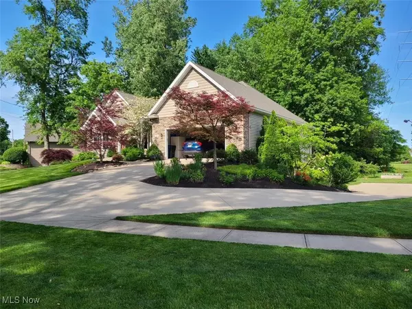 Amherst, OH 44001,1023 N Quarry RD