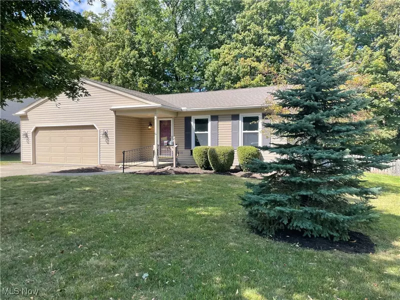 421 Hampden CT, Medina, OH 44256