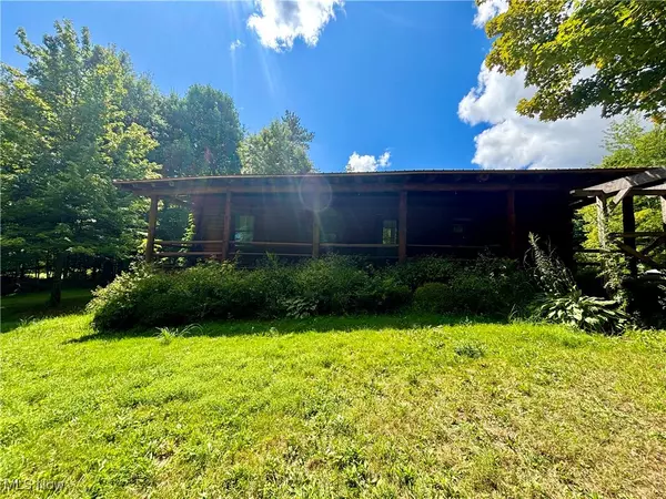 Burton, OH 44021,13790 Aquilla RD