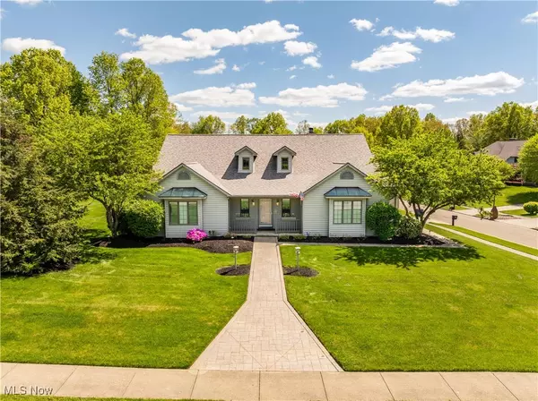 105 Russo DR, Canfield, OH 44406