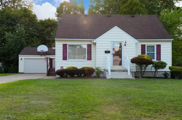 148 Marcia DR, Youngstown, OH 44515