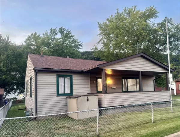 East Liverpool, OH 43920,2019 Michigan AVE