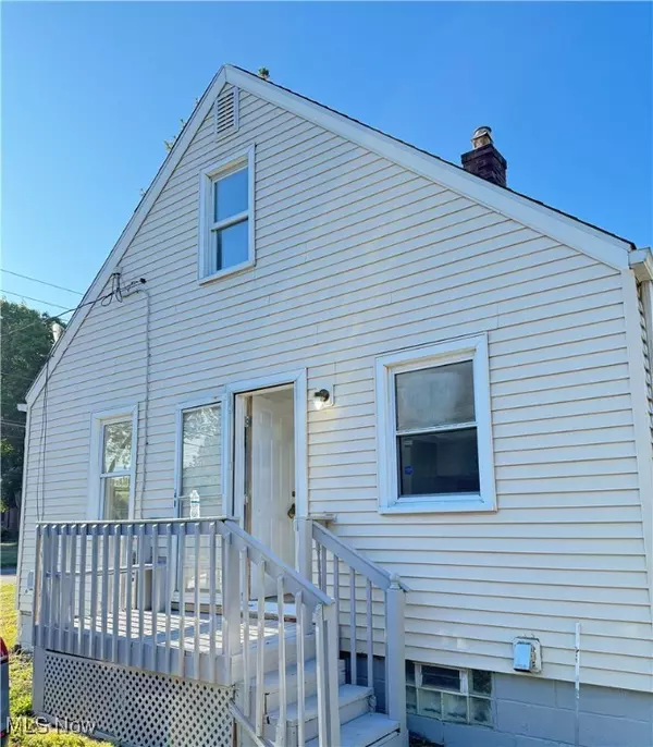 Akron, OH 44305,918 Brittain RD