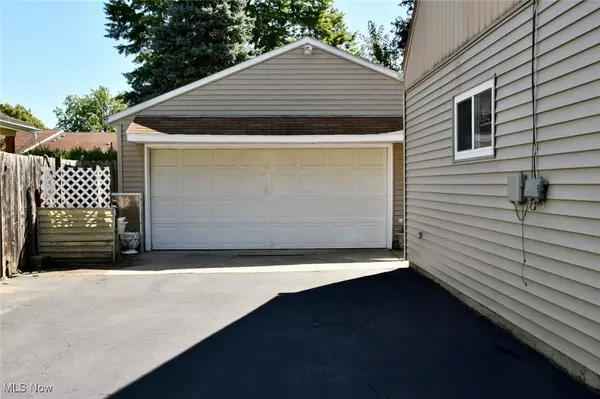 Austintown, OH 44515,532 Westgate BLVD