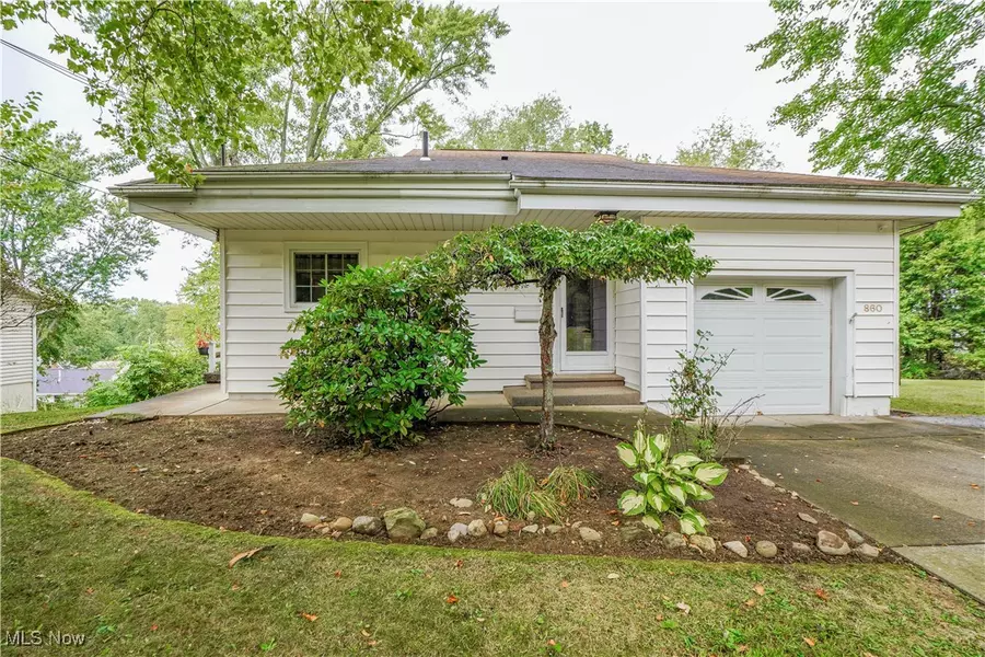 860 Milburn RD NE, Massillon, OH 44646