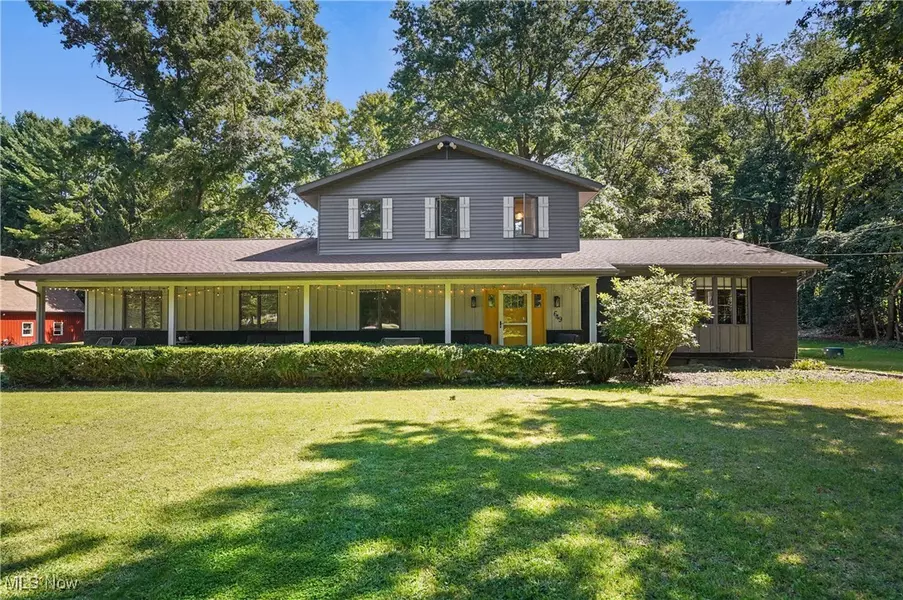 649 S Medina Line RD, Copley, OH 44321