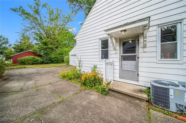 Akron, OH 44313,1505 Marlowe AVE