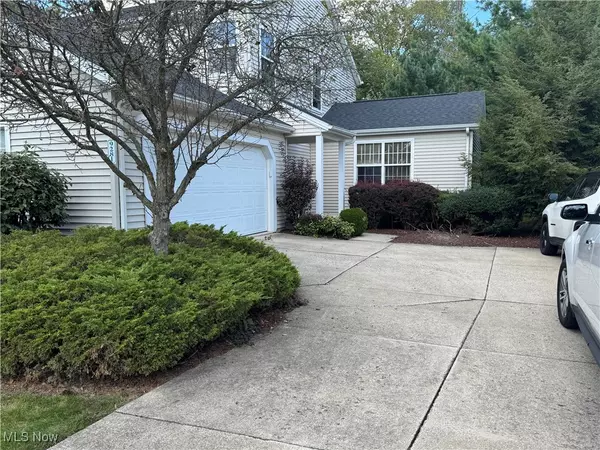 Streetsboro, OH 44241,9281 Hickory Ridge DR