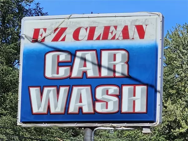 North Ridgeville, OH 44039,32583 Center Ridge RD