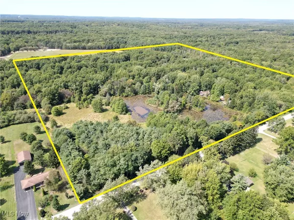 Newton Falls, OH 44444,819 Braceville Robinson RD NW