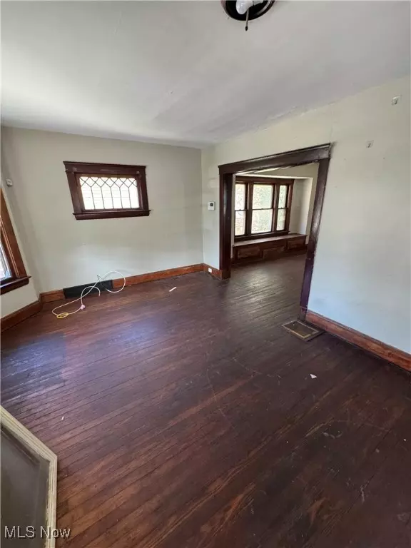 Cleveland, OH 44105,4127 E 100th ST