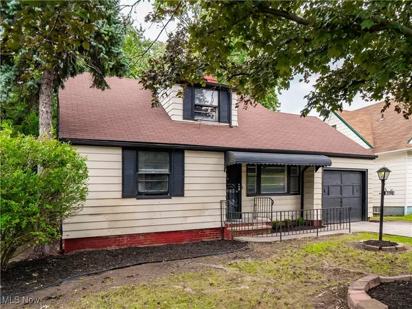 Cleveland Heights, OH 44112,2195 N Taylor RD