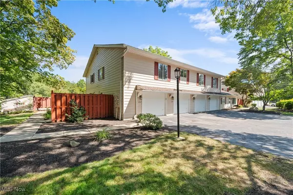 6767 Old Royalton RD, Brecksville, OH 44141