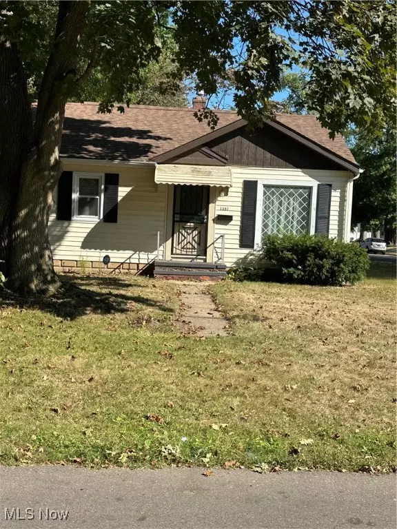 Akron, OH 44320,1381 Orrin ST