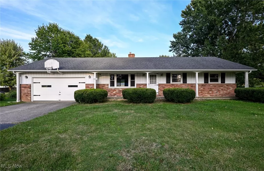 13743 Cowley RD, Columbia Station, OH 44028