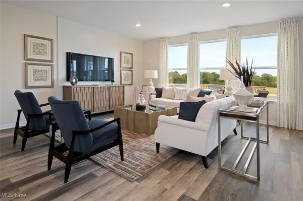 North Canton, OH 44720,V/L Massillon Rd