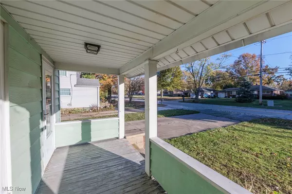 Elyria, OH 44035,9964 E River RD