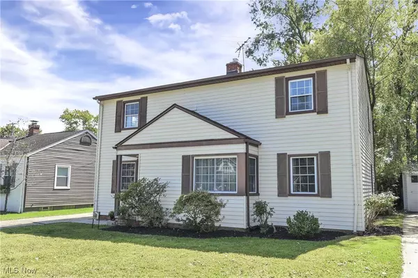 21237 Westwood RD, Fairview Park, OH 44126