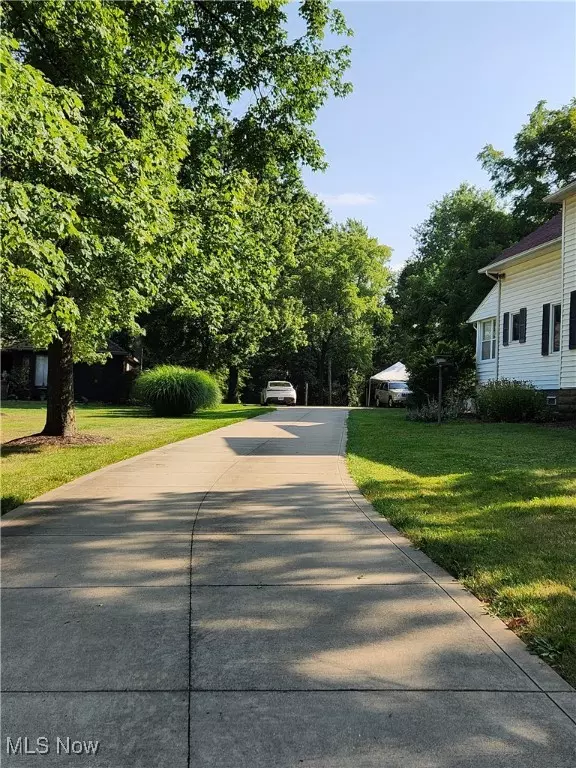 Independence, OH 44131,6312 E Pleasant Valley RD