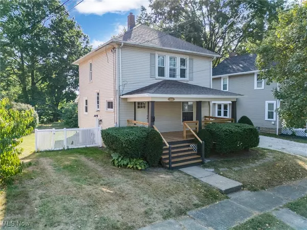 Orrville, OH 44667,214 Westwood AVE