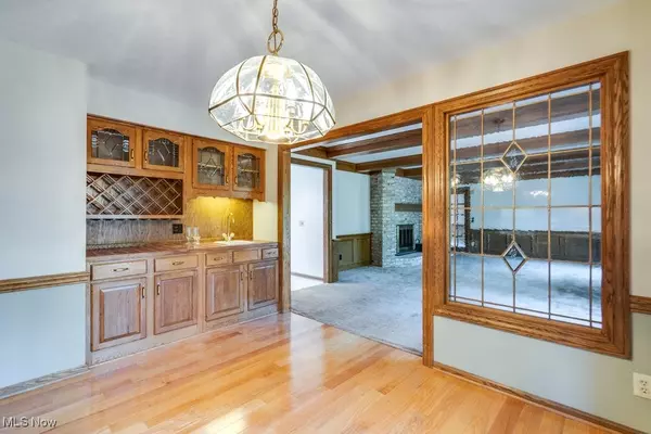 Akron, OH 44333,565 Ghentwood DR