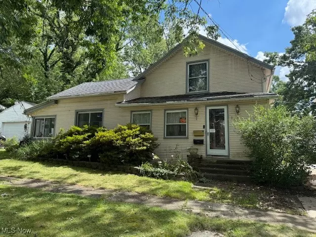 146 W Elm ST, Kent, OH 44240