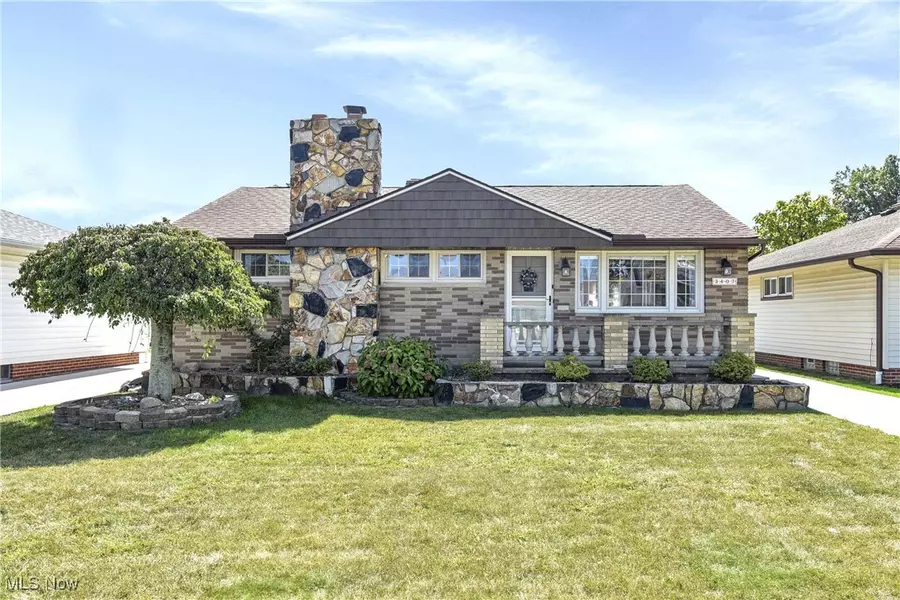 3407 Dellwood DR, Parma, OH 44134