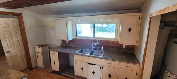 Columbia Station, OH 44028,33700 Henwell RD