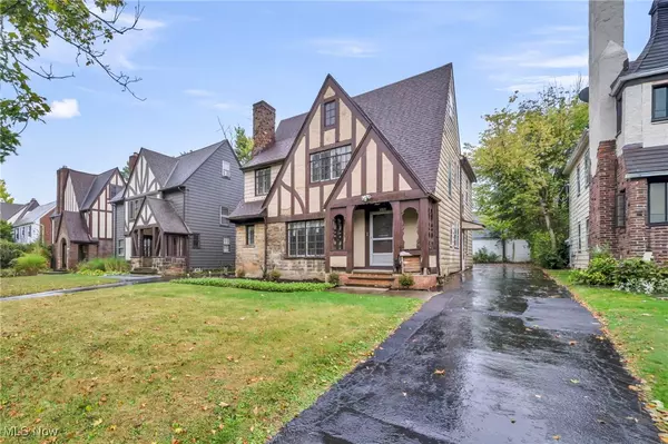 Shaker Heights, OH 44122,18416 Winslow RD