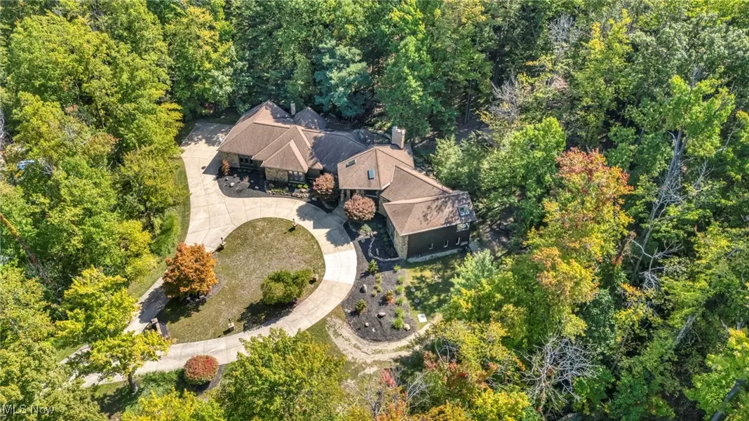 8225 Eagle Ridge DR, Concord, OH 44077