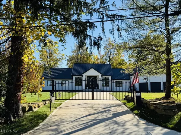 Hinckley, OH 44233,2110 Mattingly RD