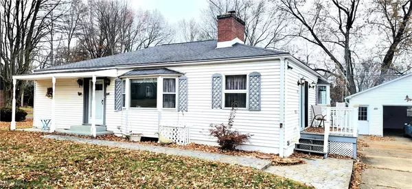 Ashland, OH 44805,934 Summit DR