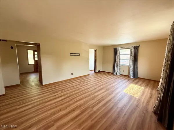 Wintersville, OH 43953,204 Beechwood DR