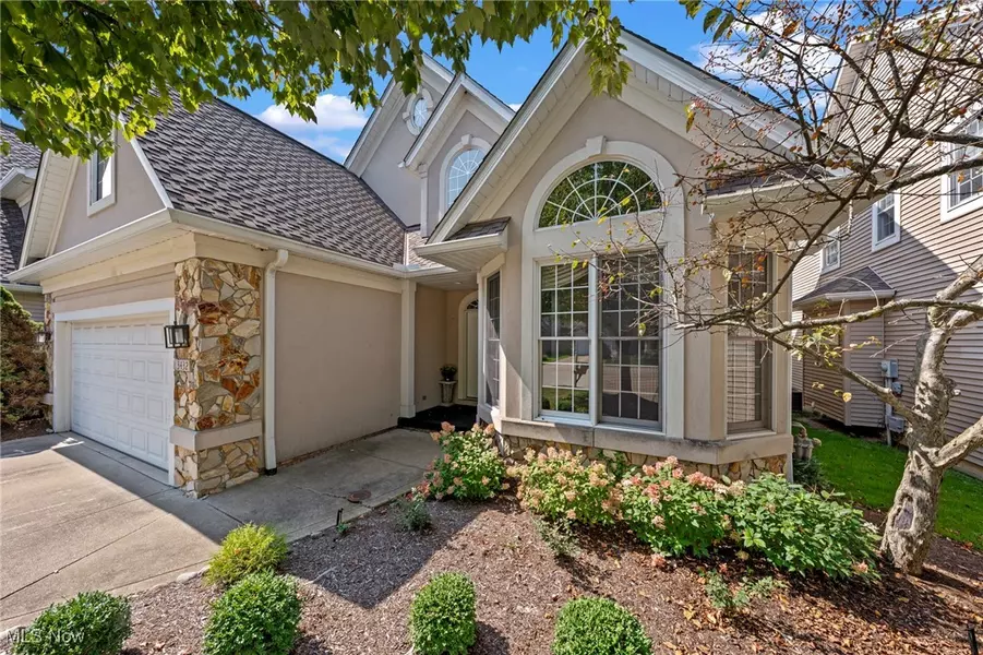 3432 Courtland RD, Pepper Pike, OH 44122