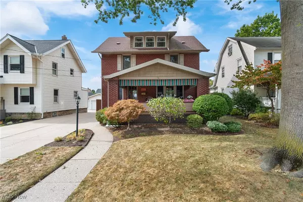 Cuyahoga Falls, OH 44221,1740 11th ST