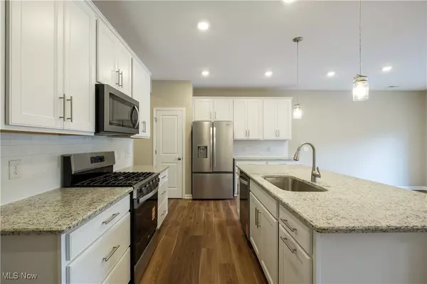 Aurora, OH 44202,950-4 Memory LN