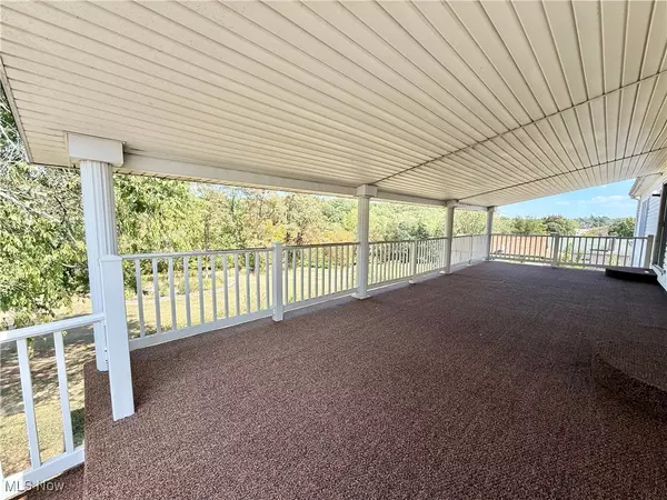 Wintersville, OH 43953,440 Woodvue LN