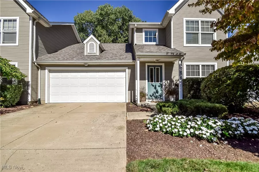 5554 Saint Thomas LN, Madison, OH 44057