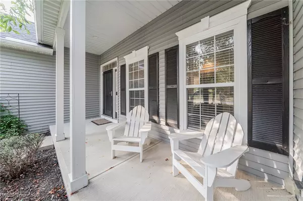 Avon, OH 44011,32854 Walnut DR